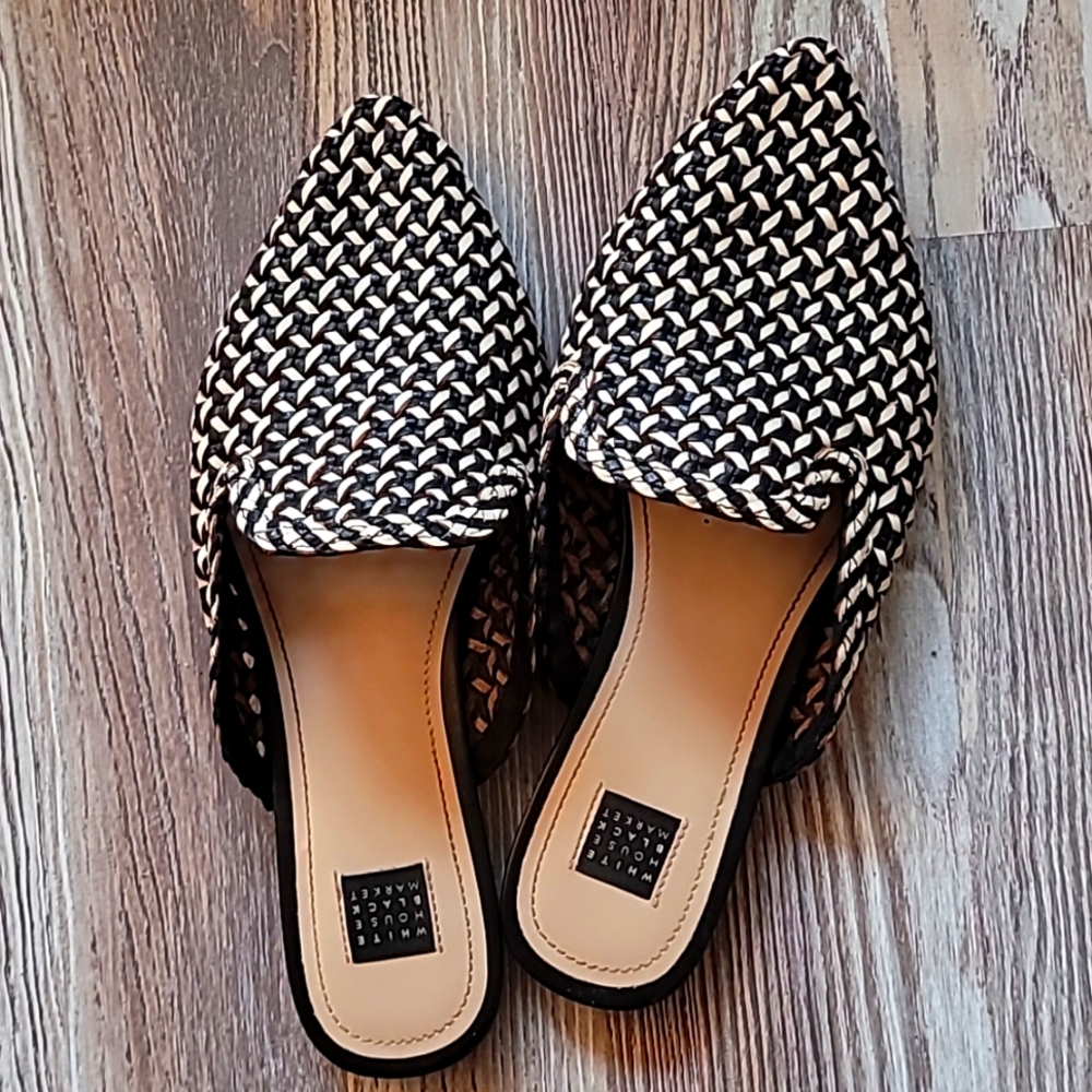 WHBM 9 1/2 Leather slip ons